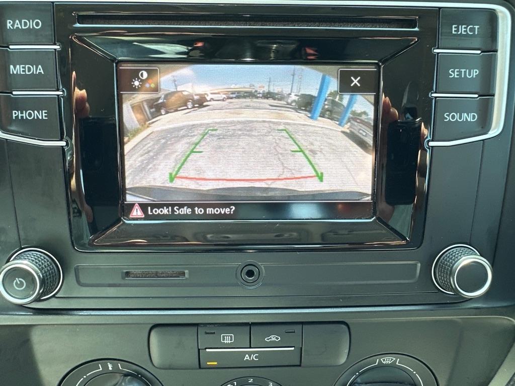 Volkswagen Jetta S 2017