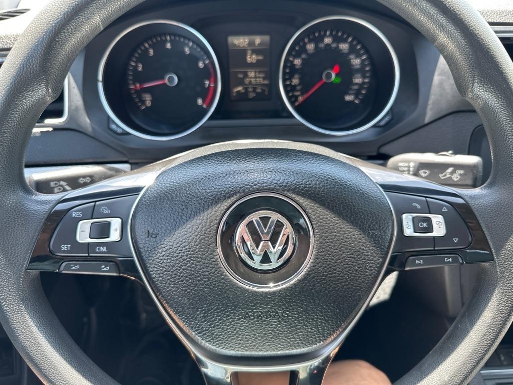 Volkswagen Jetta S 2017