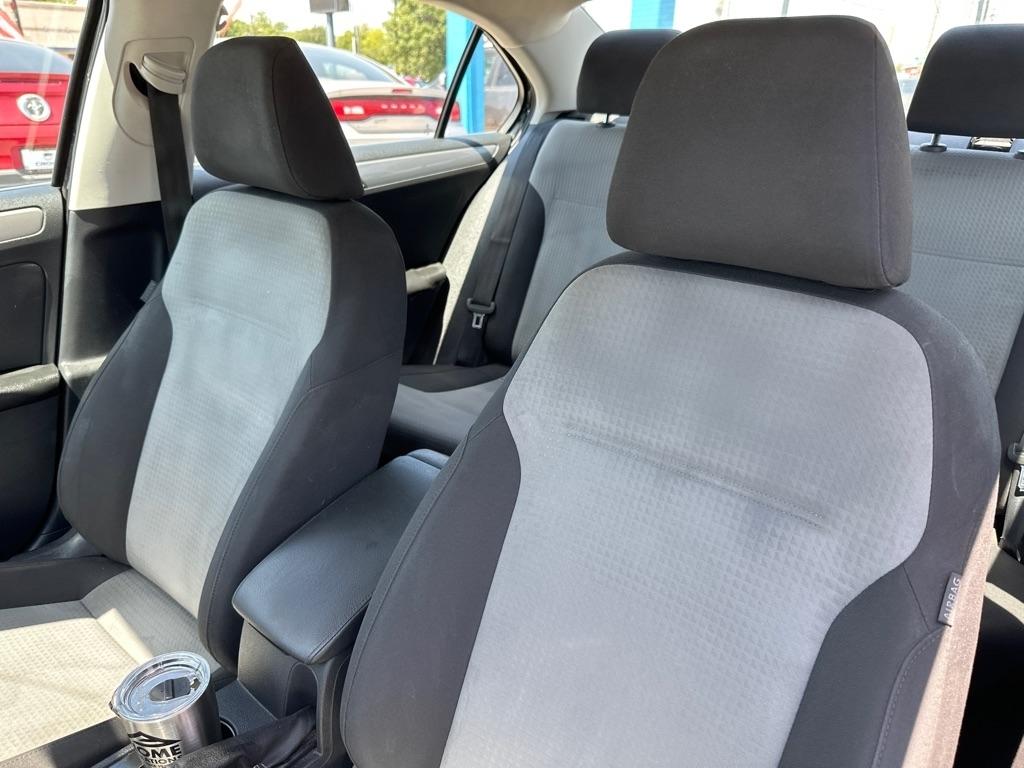 Volkswagen Jetta S 2017