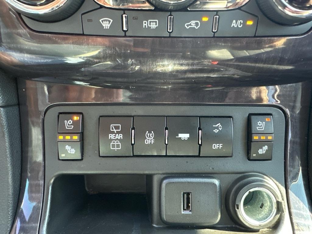 Buick Enclave FWD 4dr Premium 2017