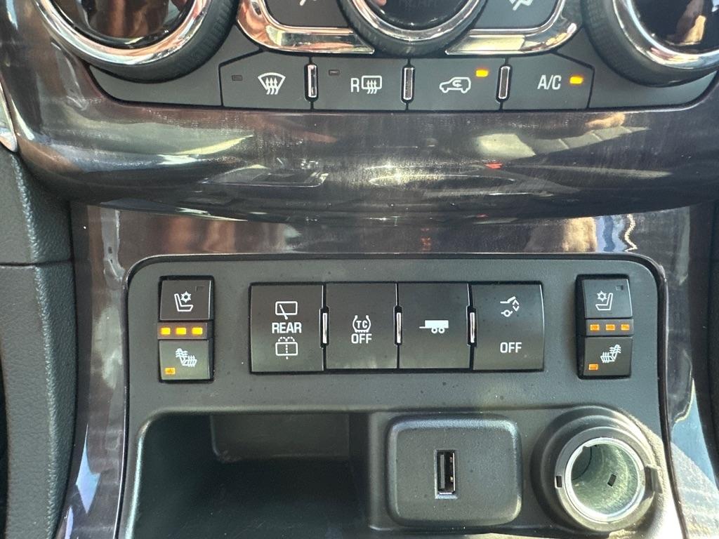 Buick Enclave FWD 4dr Premium 2017