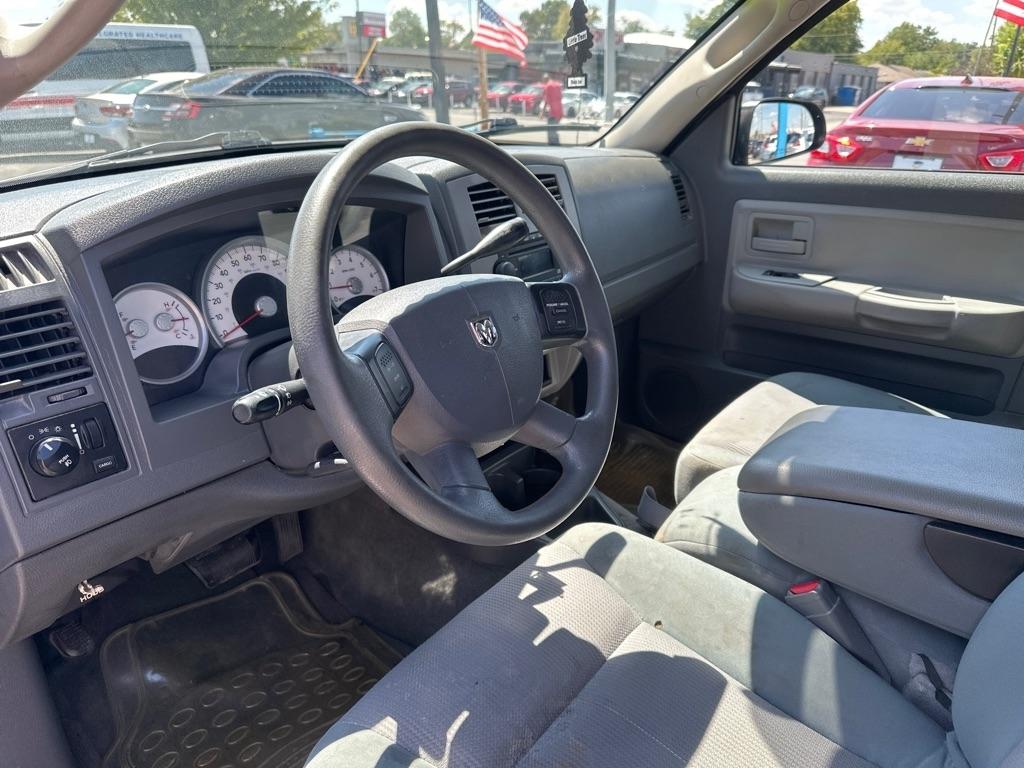 Dodge Dakota  2005