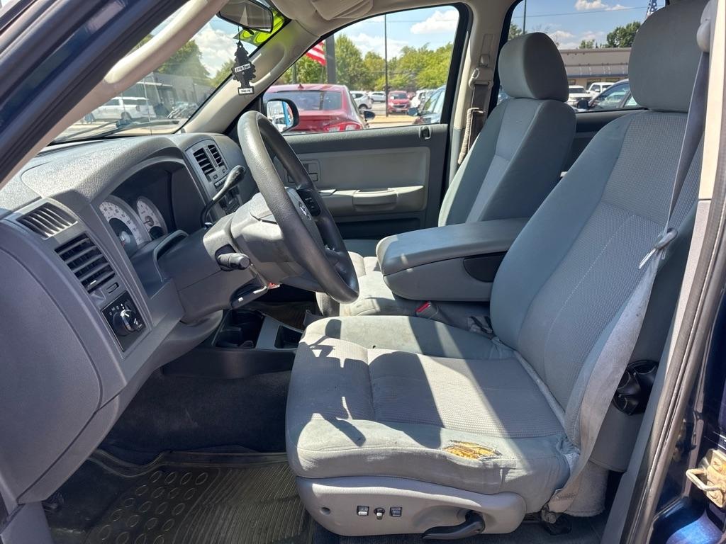 Dodge Dakota  2005
