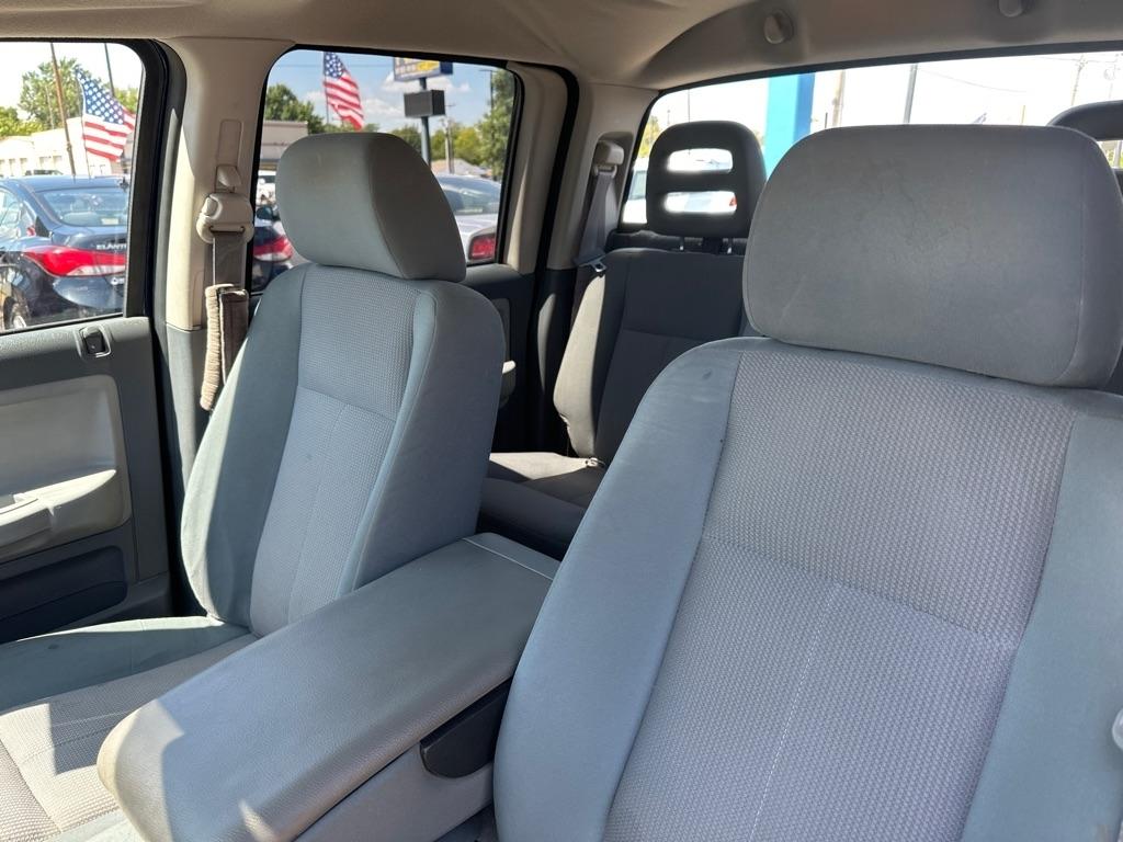 Dodge Dakota  2005