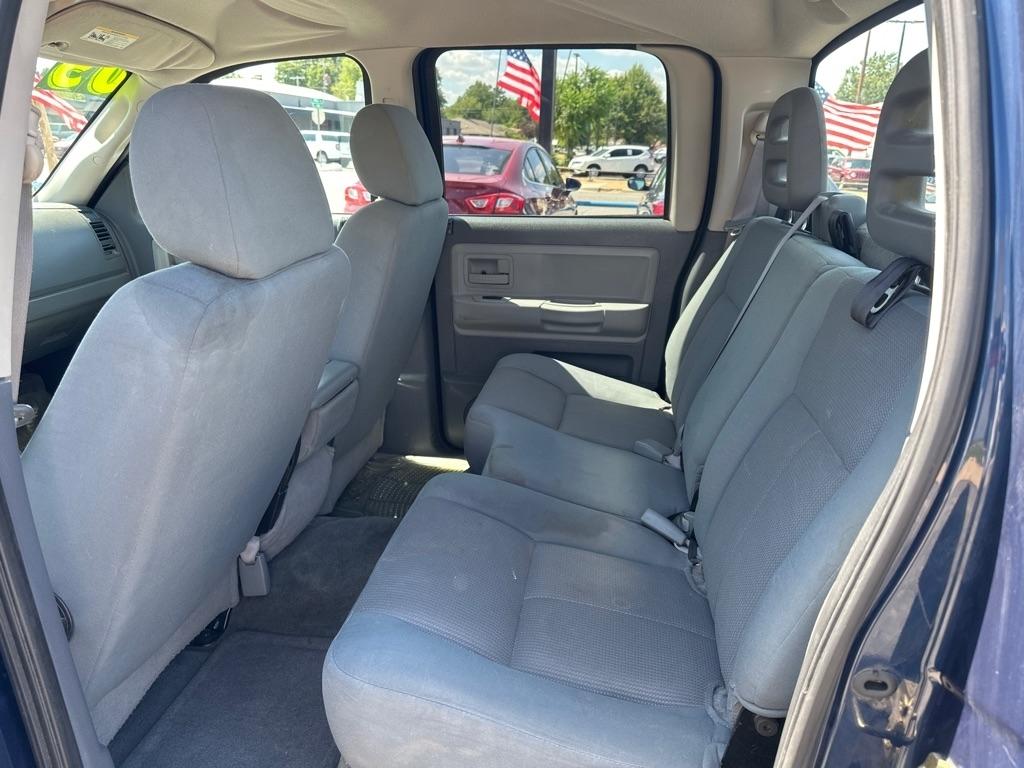 Dodge Dakota  2005
