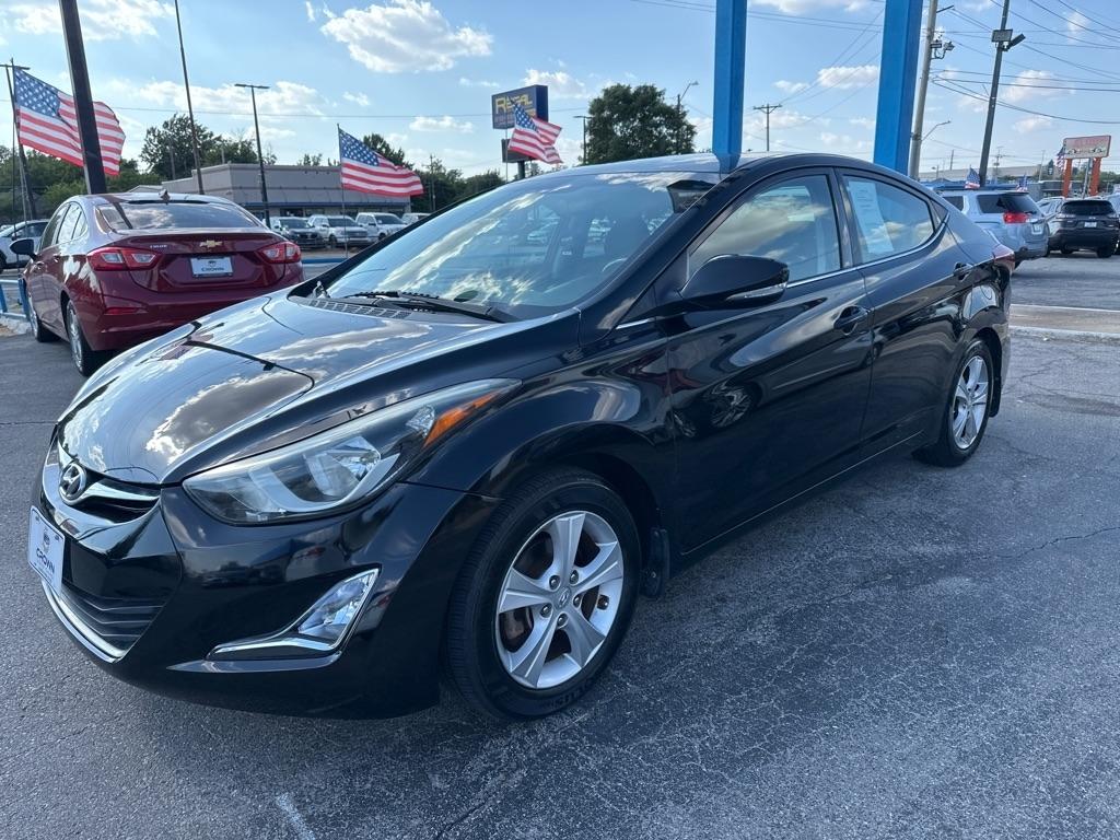 Hyundai Elantra  2016