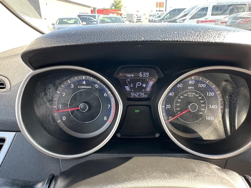 Hyundai Elantra  2016