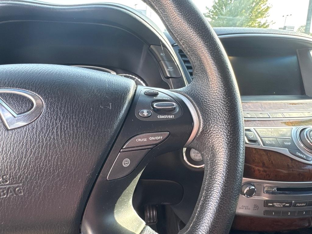 Infiniti JX35 FWD 4dr 2013