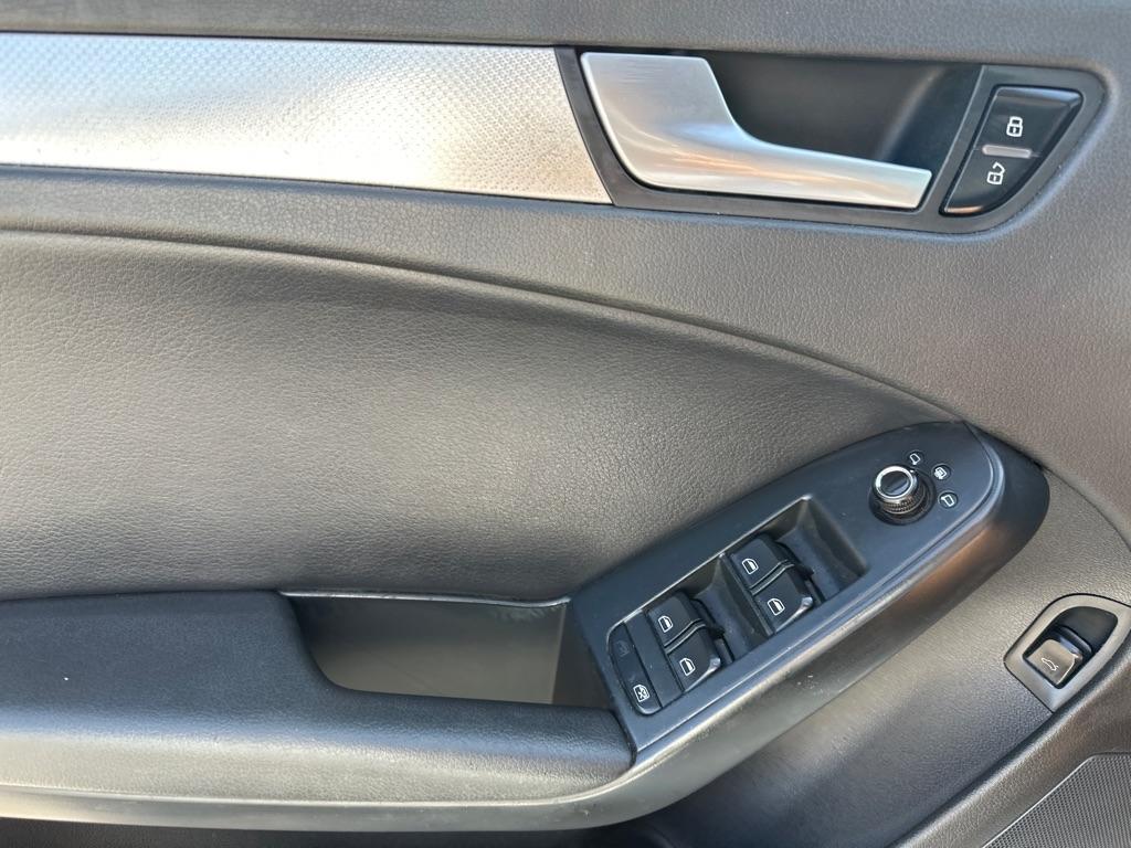 Audi A4  2012