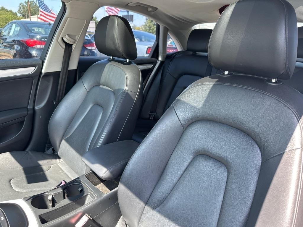 Audi A4  2012
