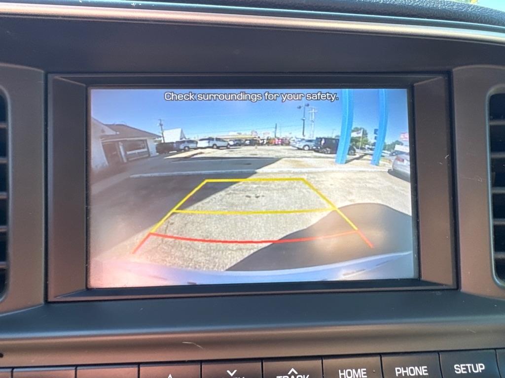 Hyundai Elantra photo 14