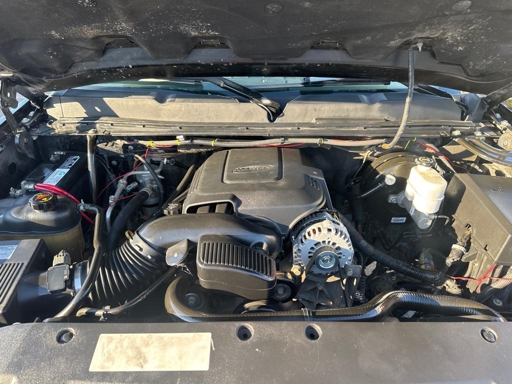 Chevrolet Silverado photo 18