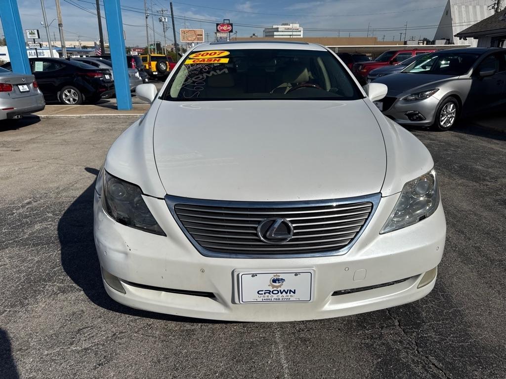Lexus LS 460  2007