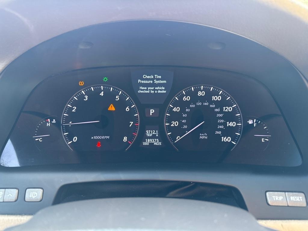 Lexus LS 460  2007
