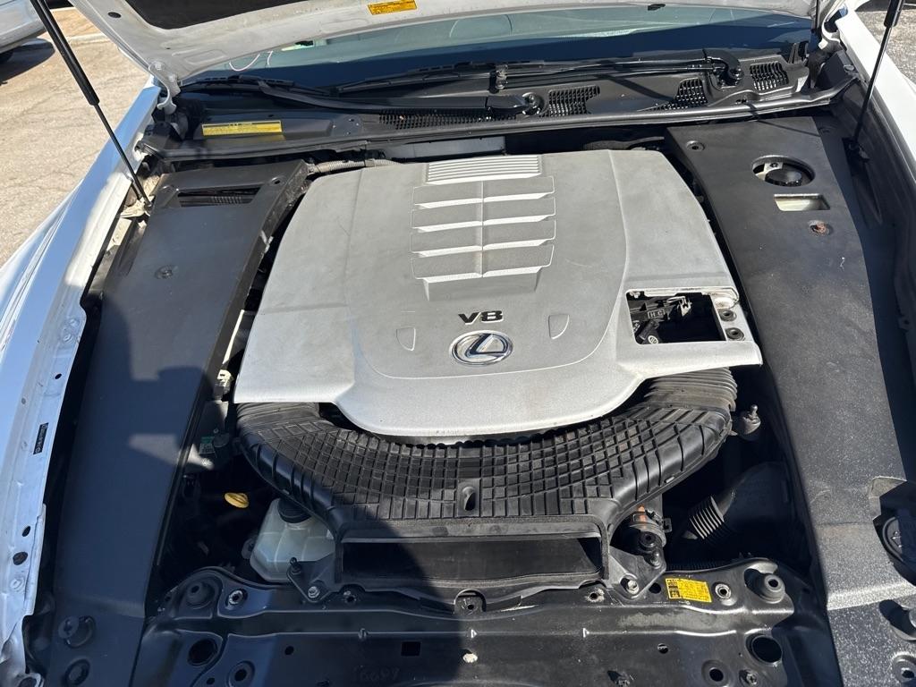 Lexus LS 460  2007