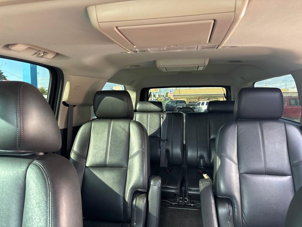 Chevrolet Suburban Z71 2012