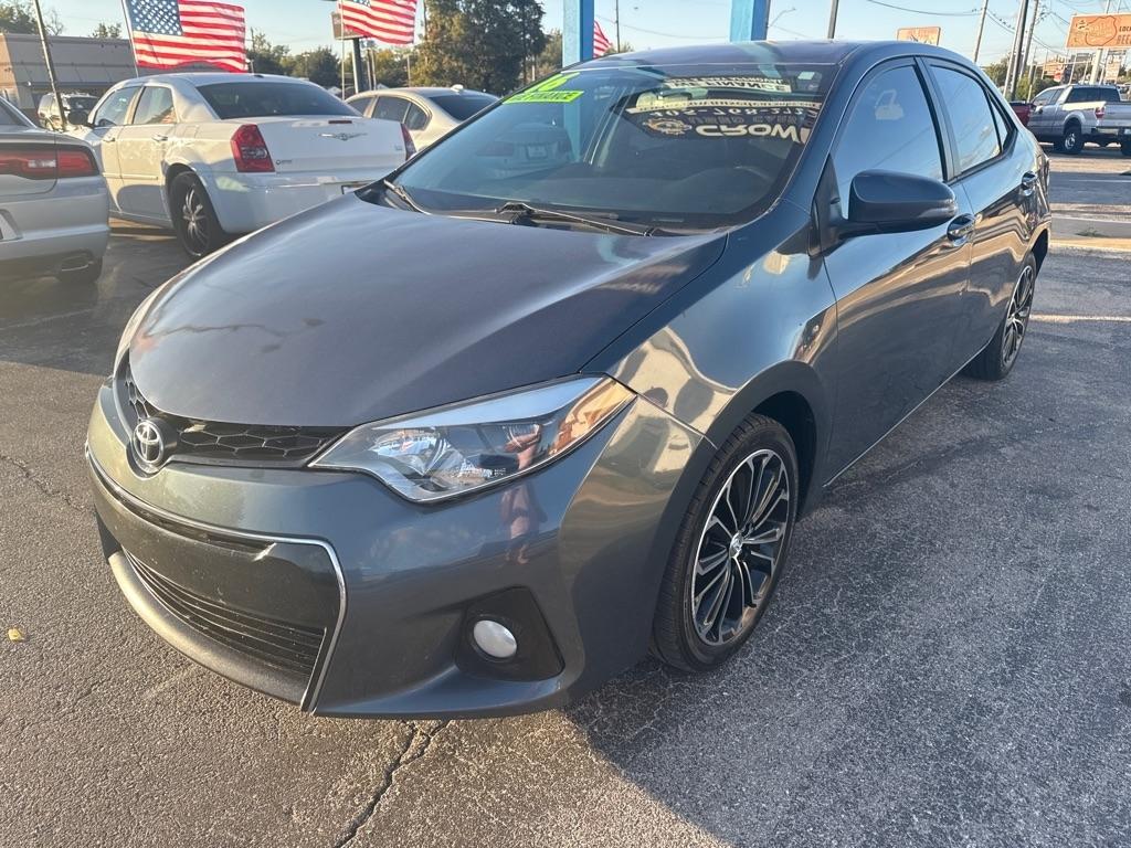 Toyota Corolla L 2016