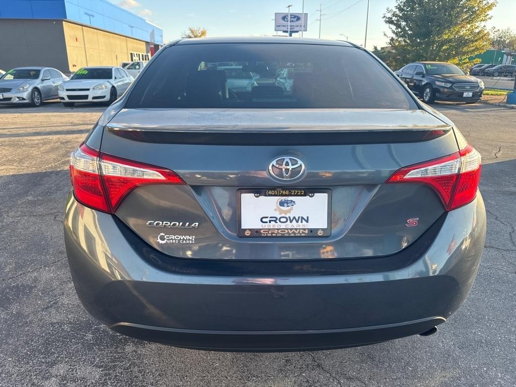 Toyota Corolla L 2016
