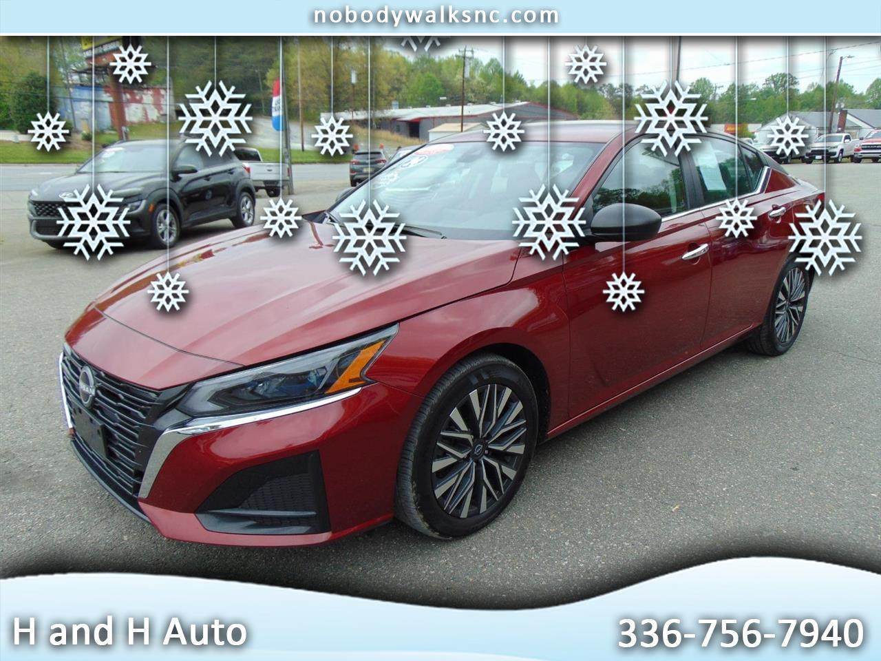 2024 Nissan Altima SV's photo