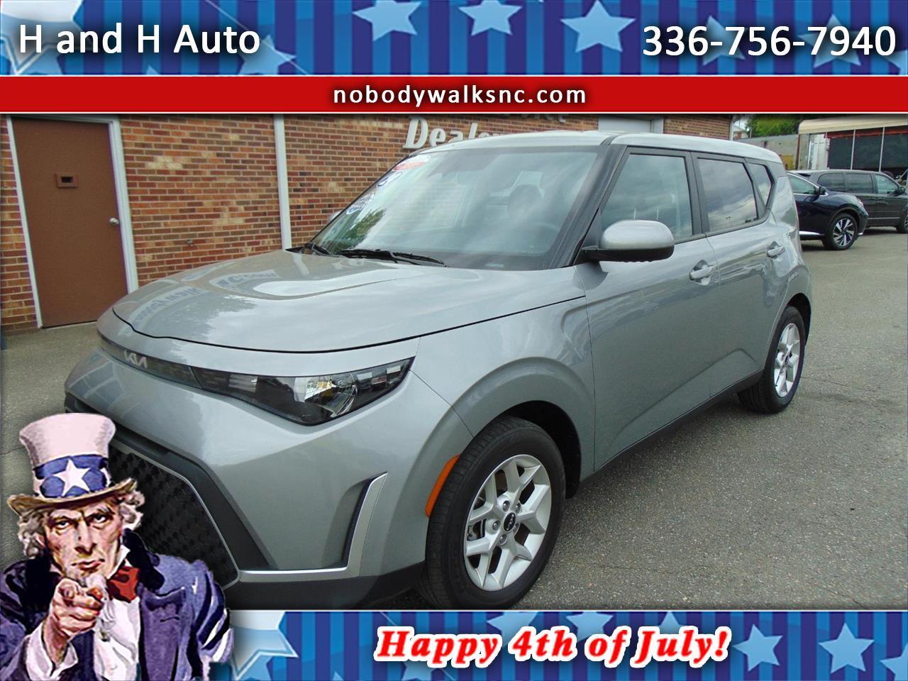 2024 Kia Soul LX