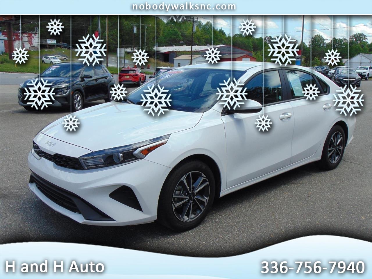 2024 Kia Forte LXS's photo