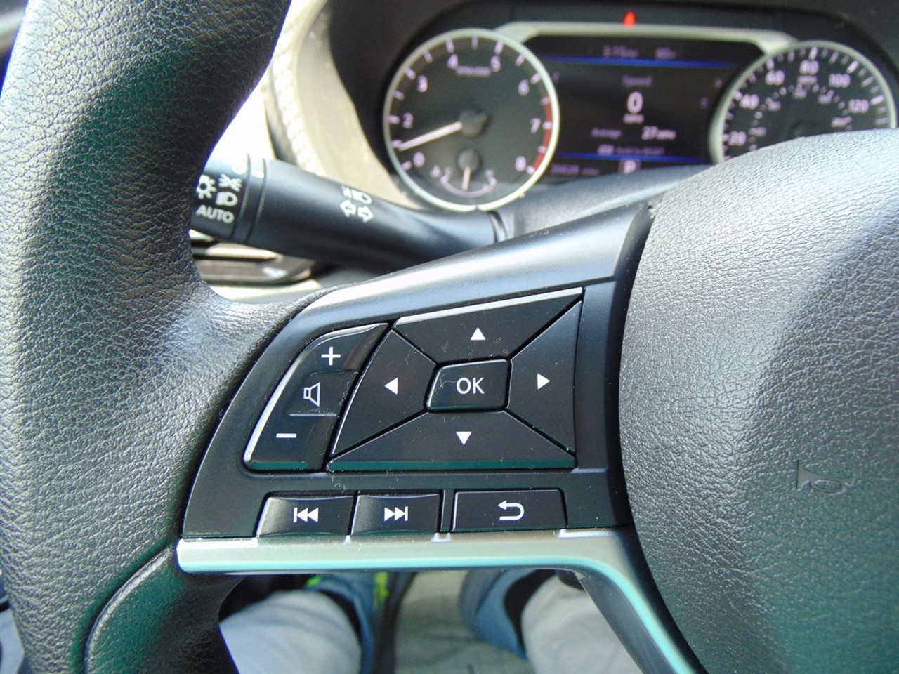 Nissan Sentra  2024 Nissan Sentra  2024