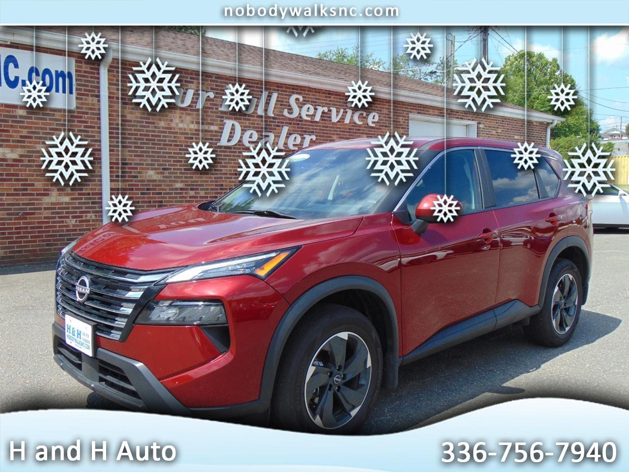 2024 Nissan Rogue SV's photo