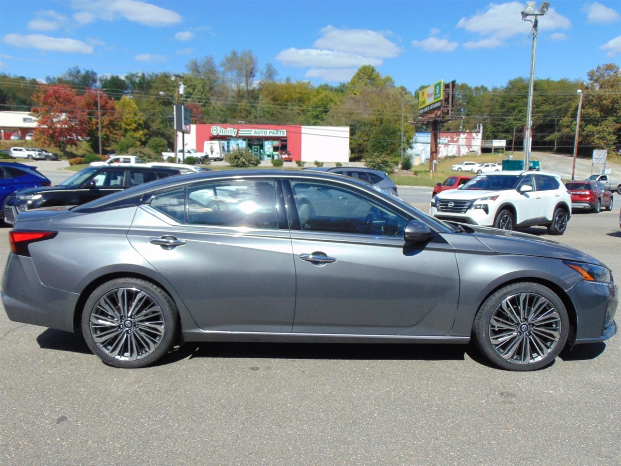 2023 Nissan Altima 2.5 SL photo 4