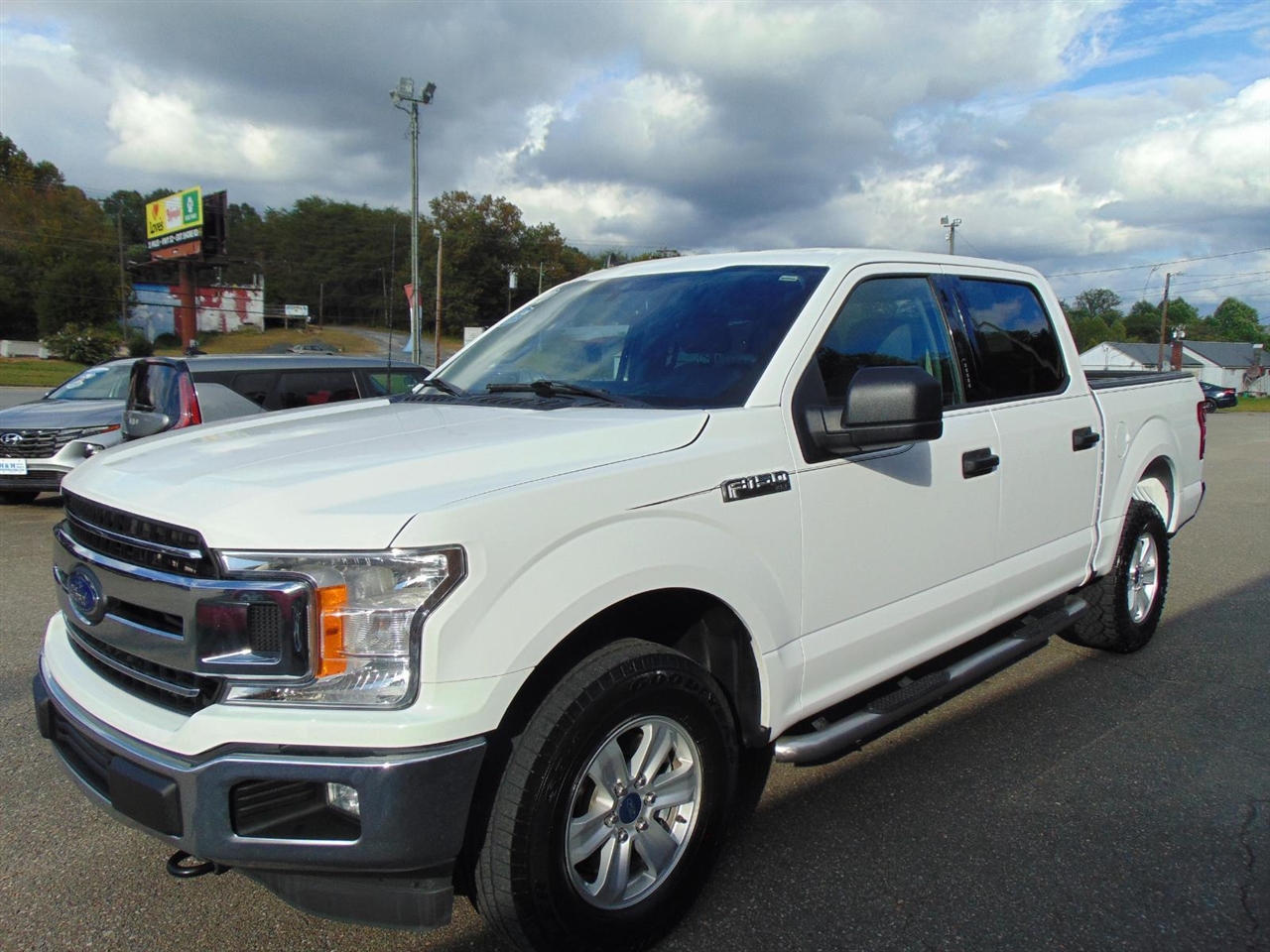 2020 Ford F-150 XLT's photo