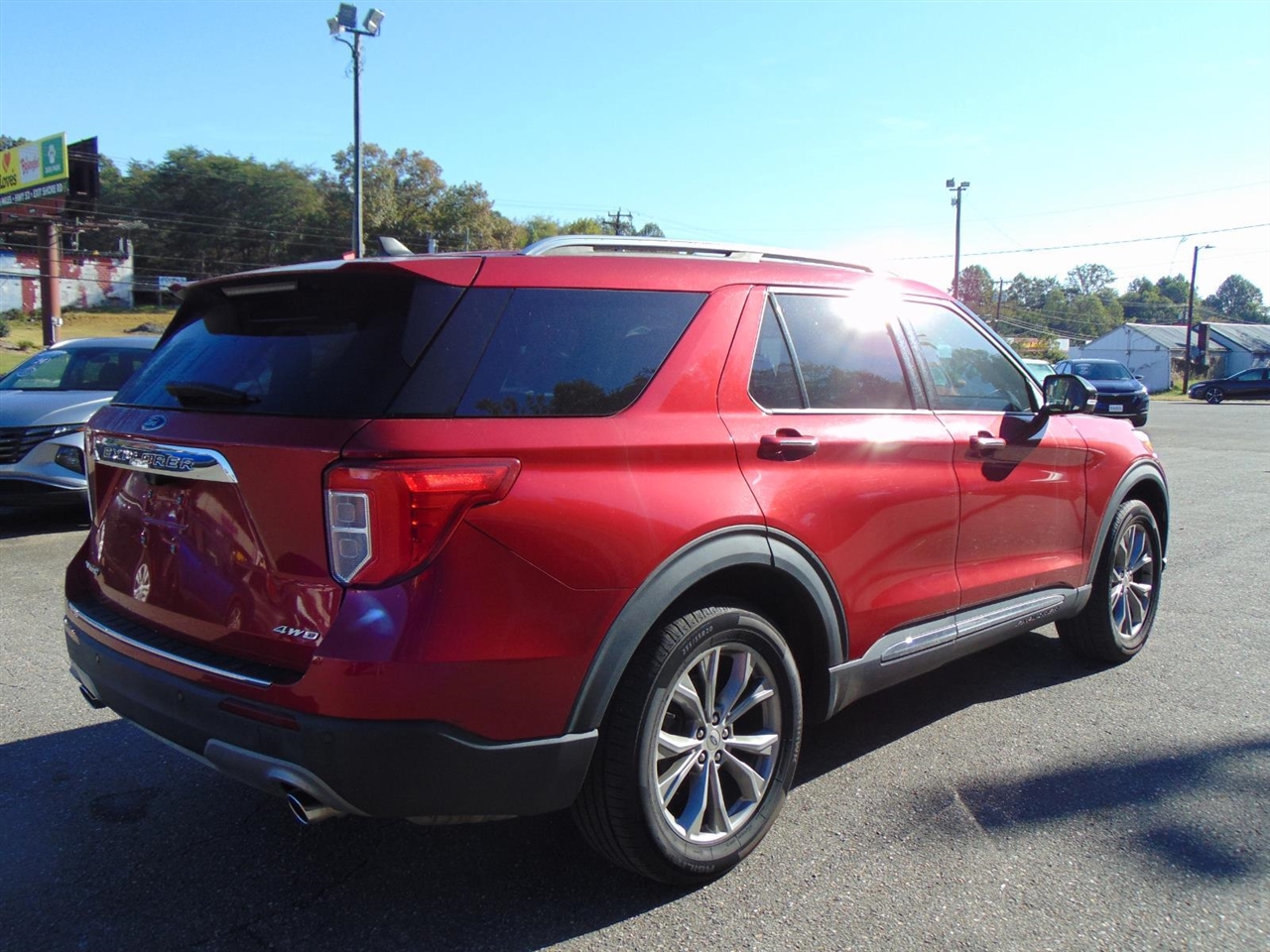 2021 Ford Explorer Limited photo 2