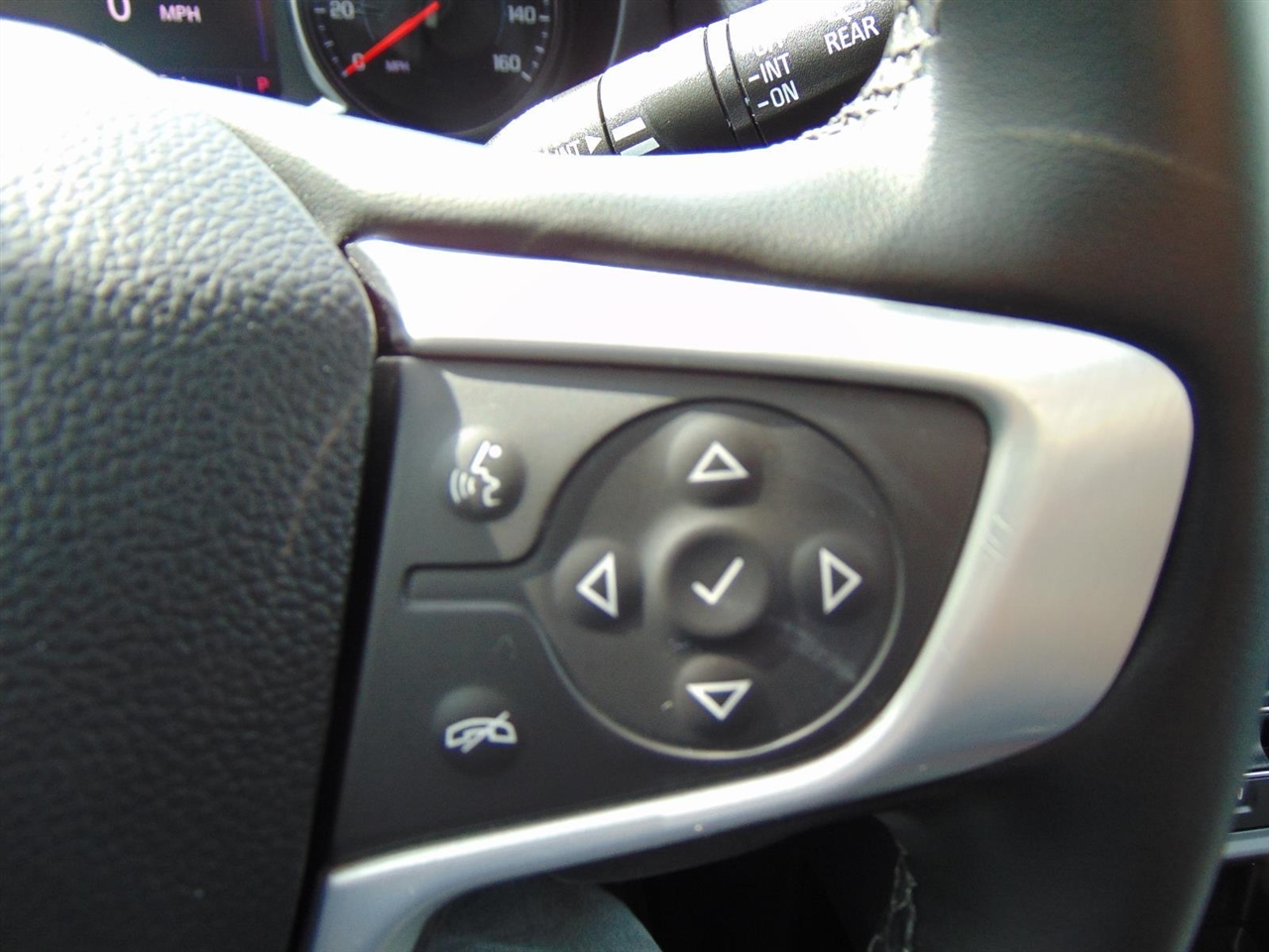 2023 Gmc Terrain SLT photo 29