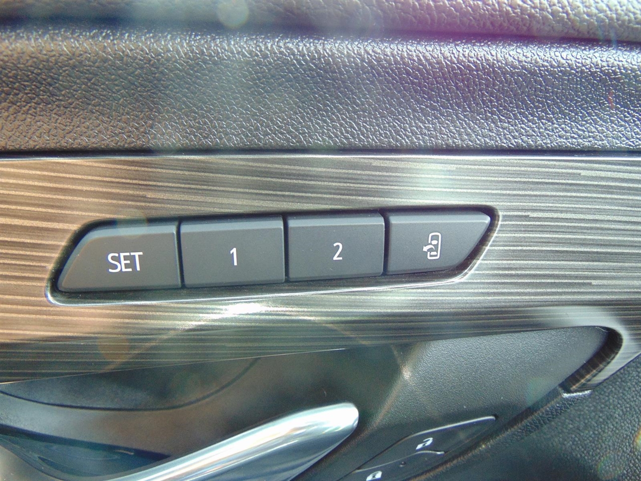 2023 Gmc Terrain SLT photo 32
