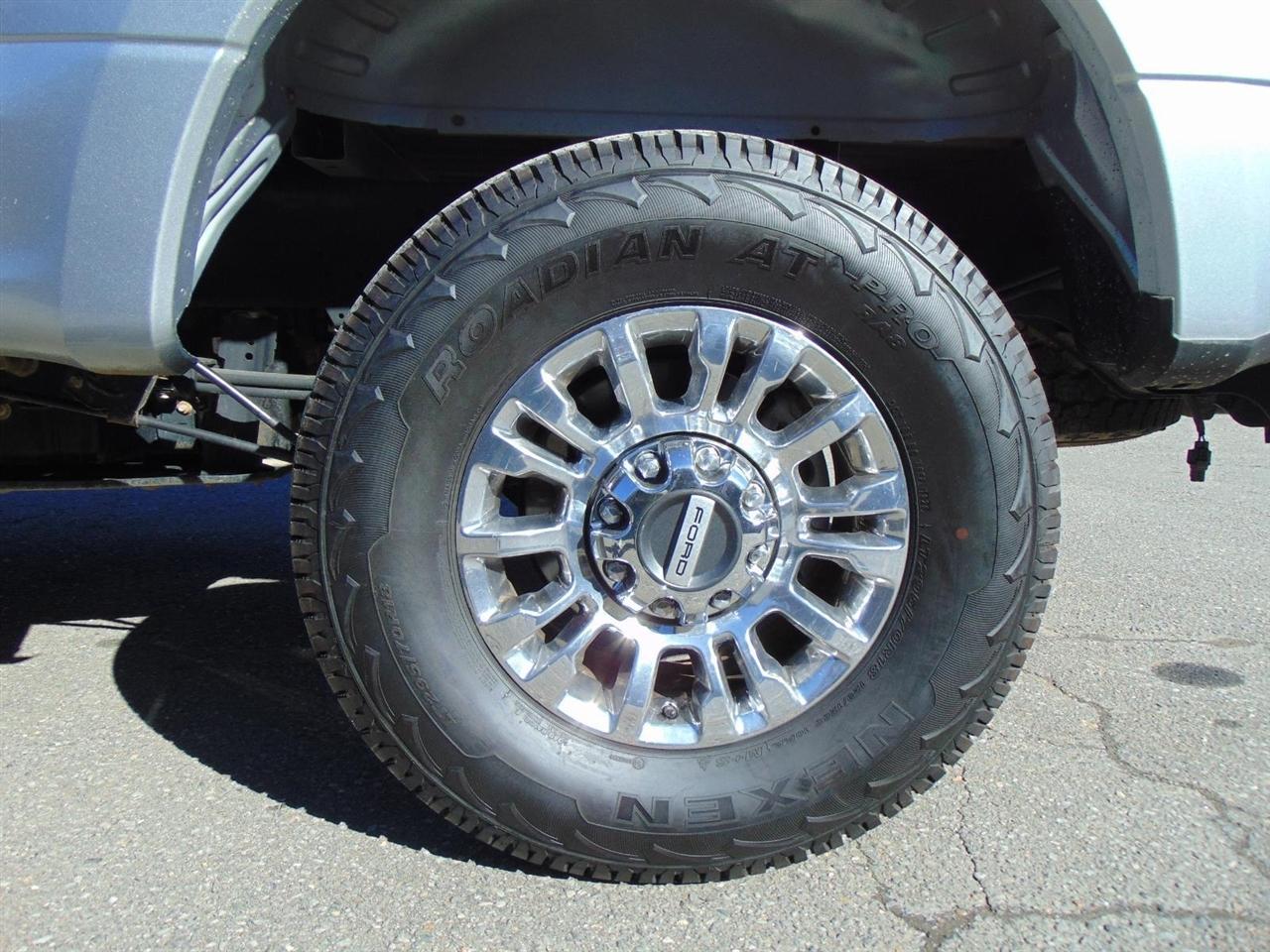 Ford Super Duty F-250 SRW  2022