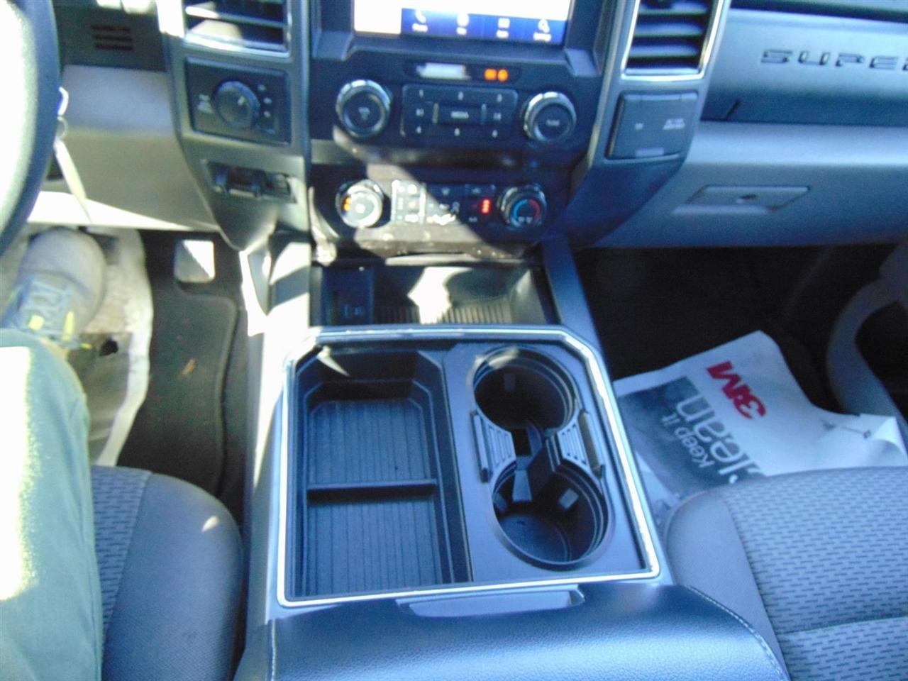 Ford Super Duty F-250 SRW  2022