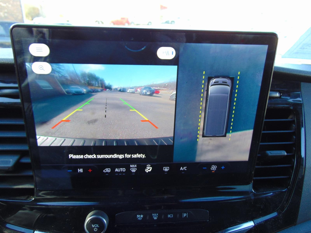 Ford Transit Passenger Wagon  2023