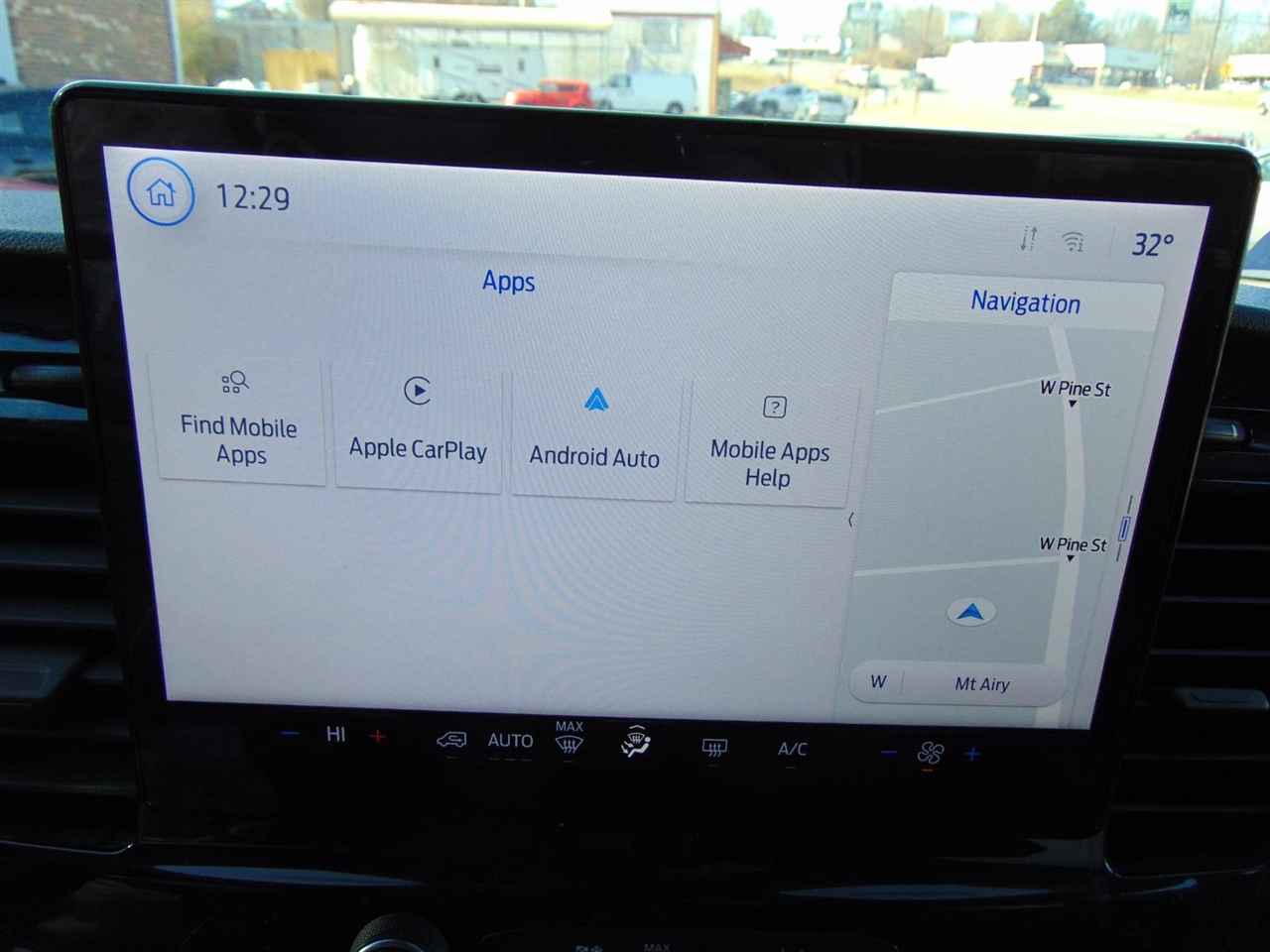 Ford Transit Passenger Wagon  2023