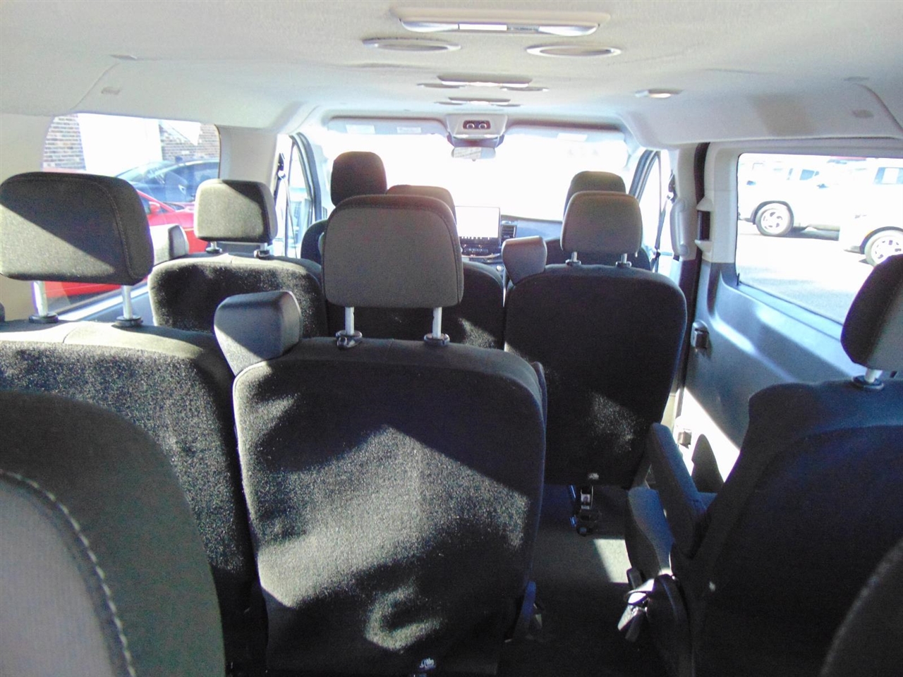 Ford Transit Passenger Wagon  2023