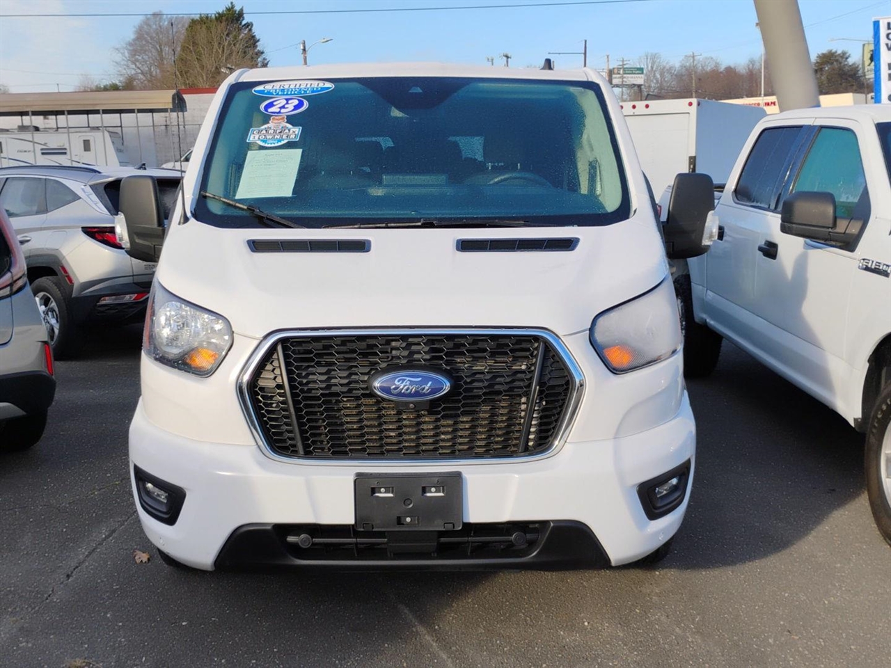 Ford Transit Passenger Wagon  2023