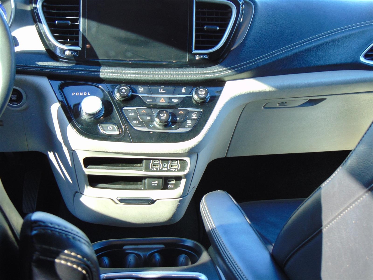 Chrysler Pacifica  2022