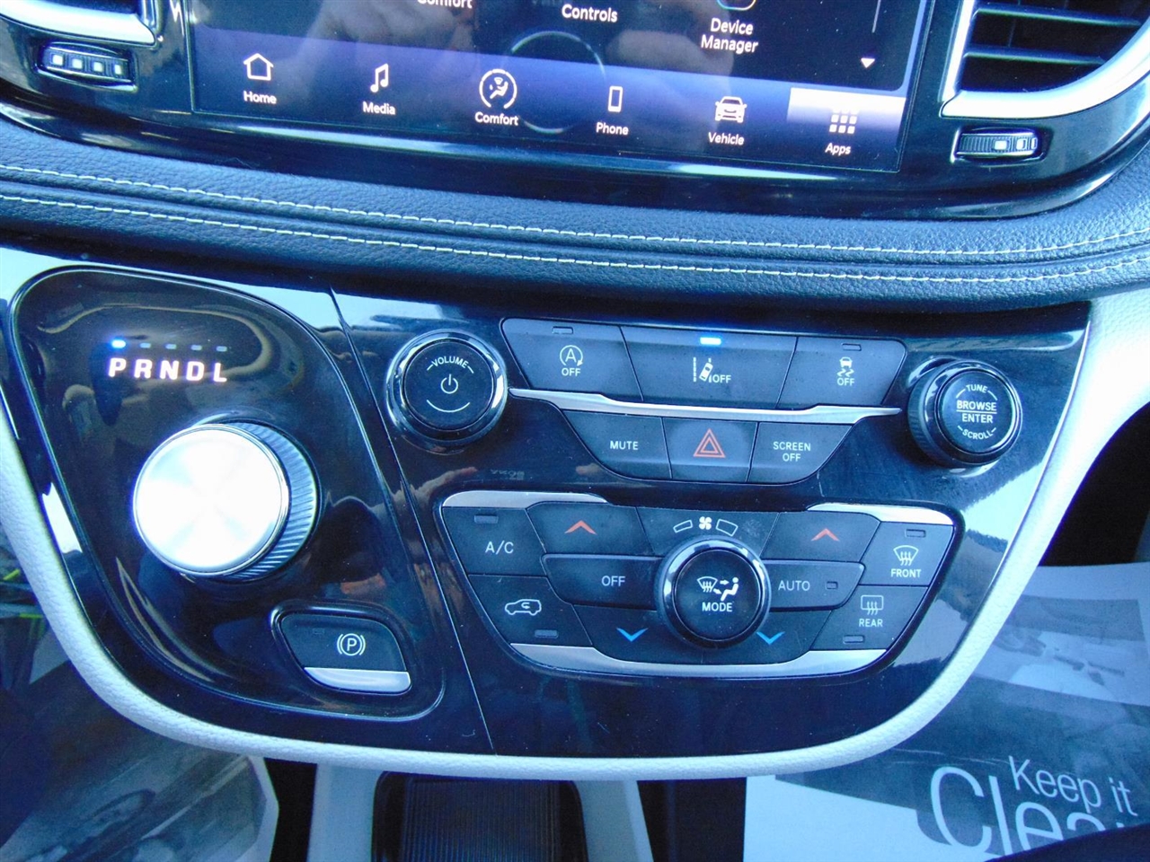 Chrysler Pacifica  2022