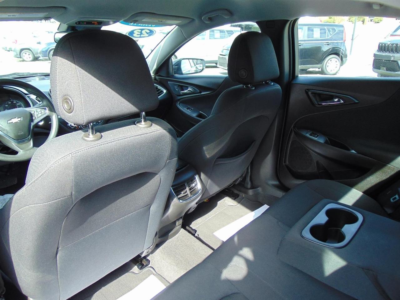 Chevrolet Malibu  2023