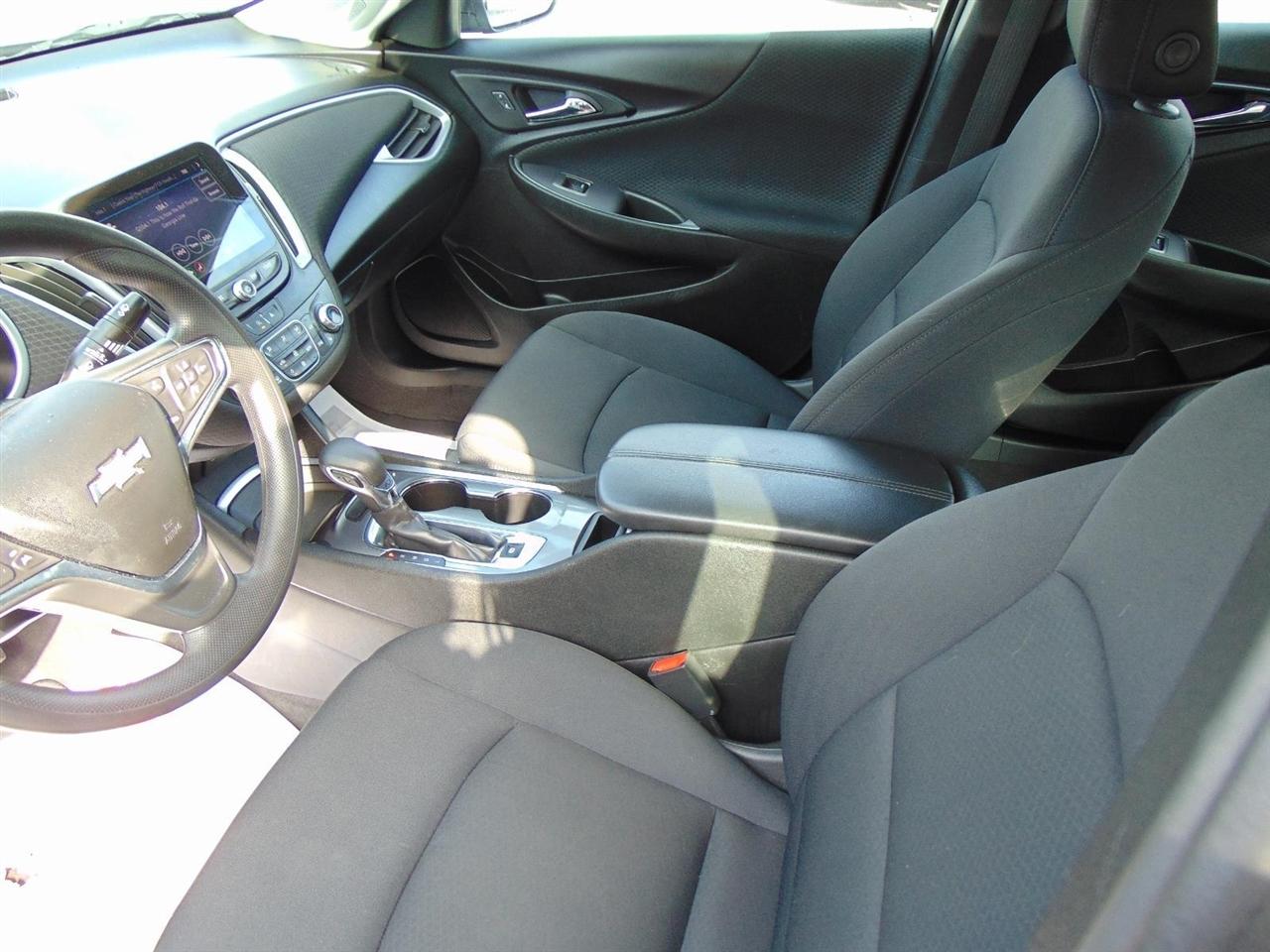 Chevrolet Malibu  2023