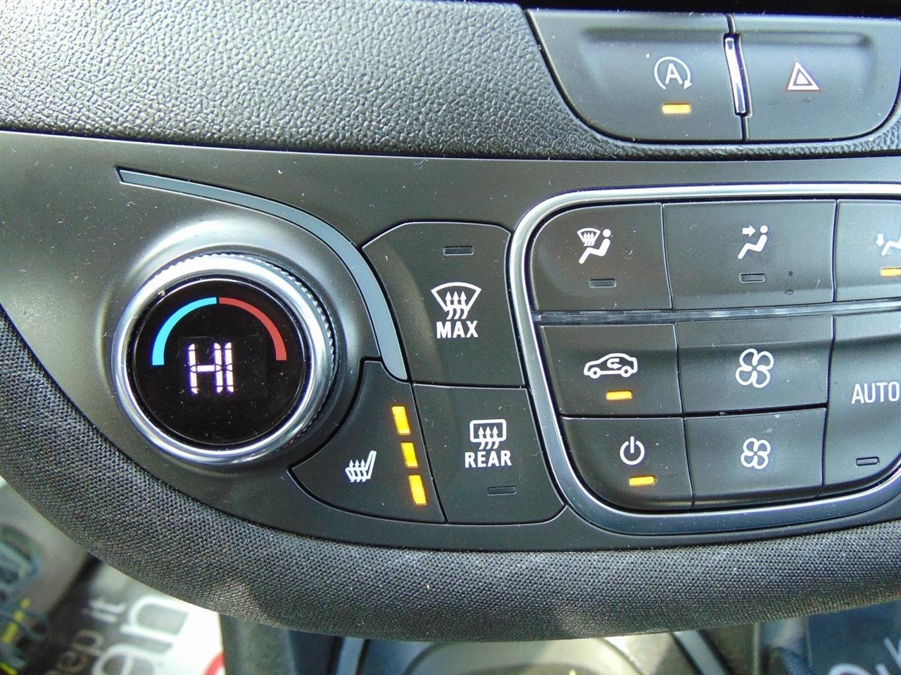 Chevrolet Malibu  2023