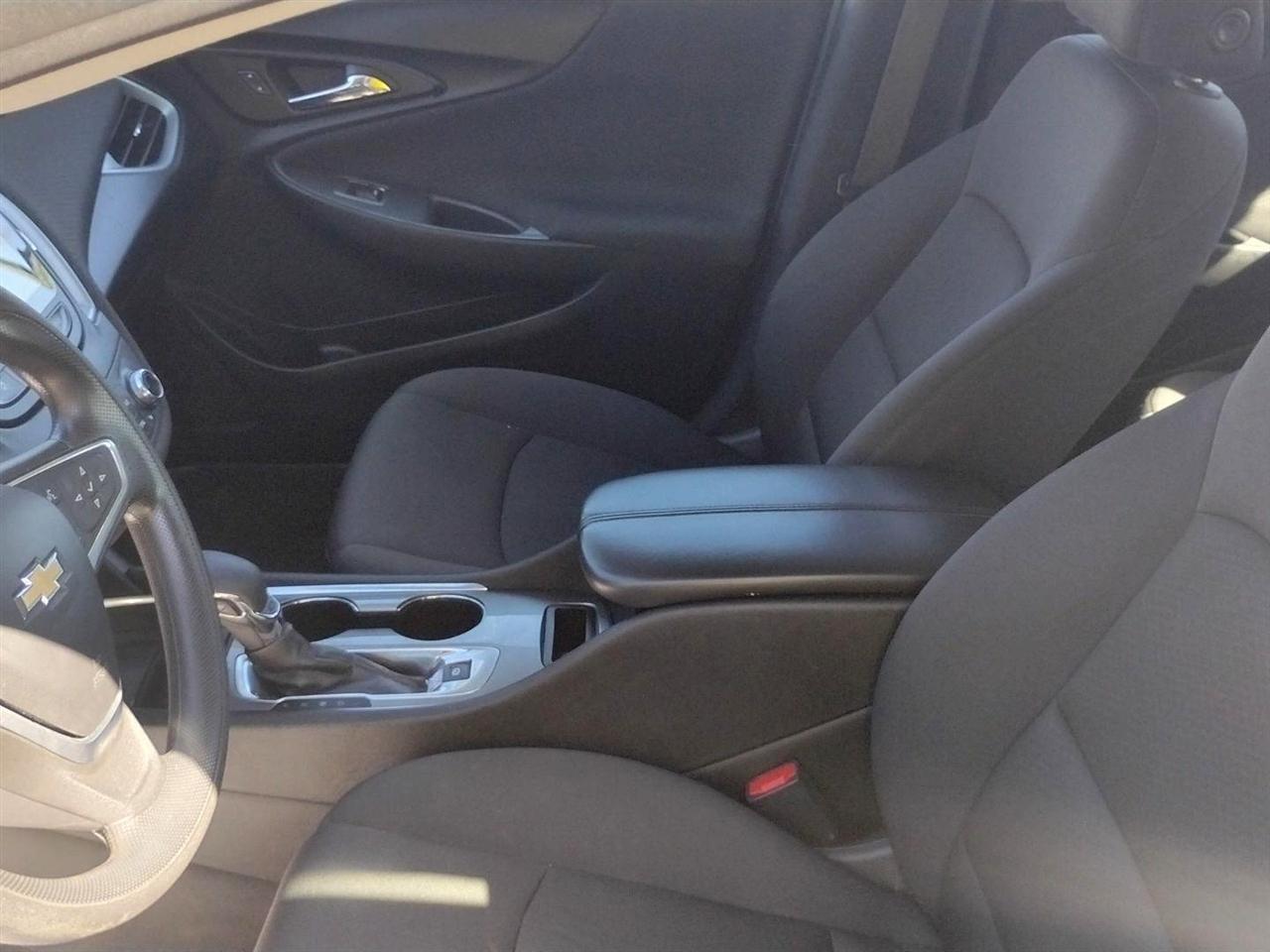 Chevrolet Malibu  2023