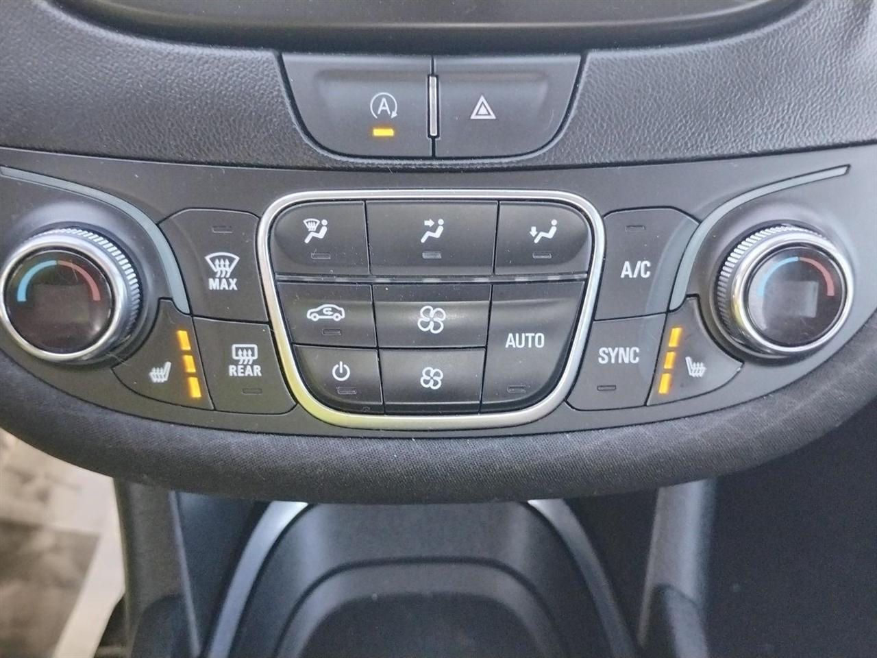 Chevrolet Malibu  2023