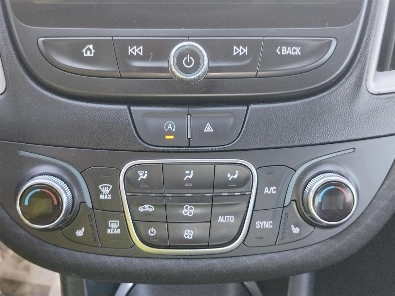 Chevrolet Malibu  2023