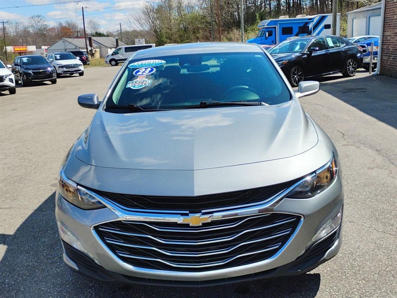 Chevrolet Malibu  2023