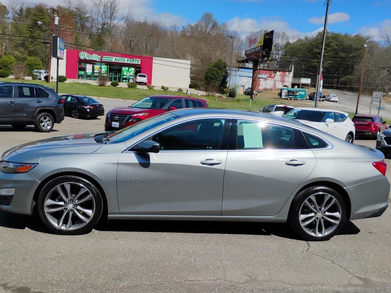 Chevrolet Malibu  2023