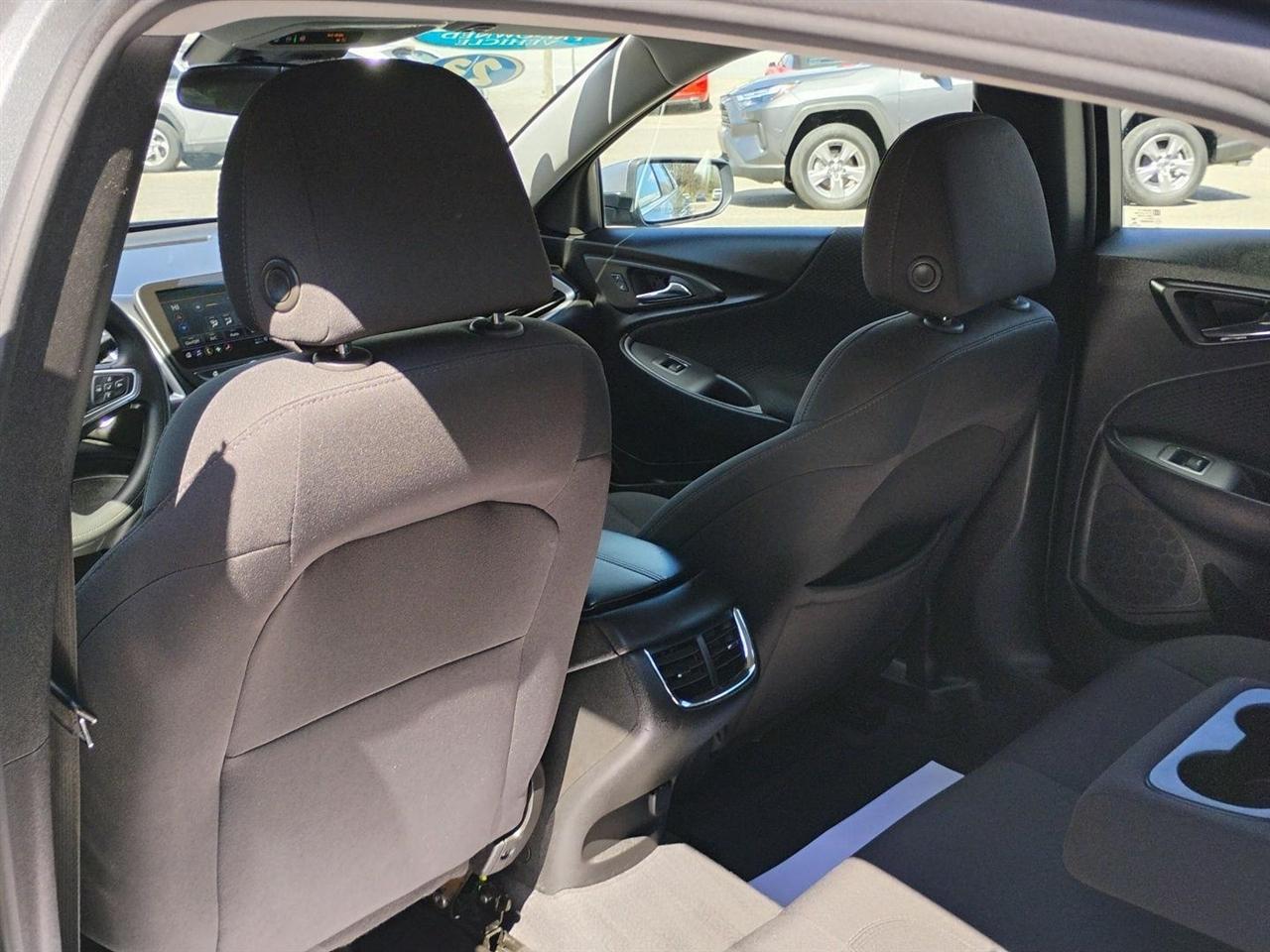 Chevrolet Malibu  2023