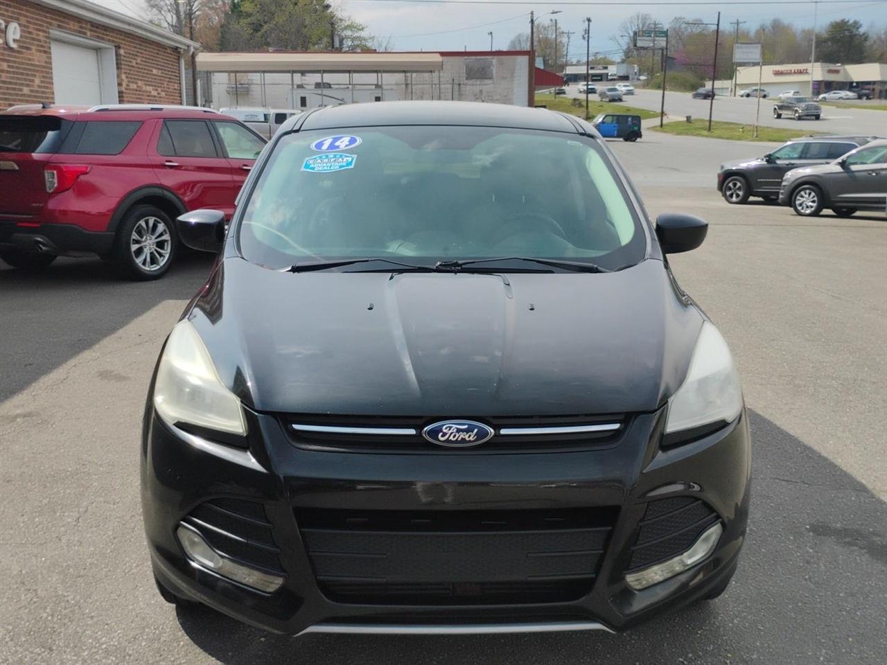 Ford Escape  2014